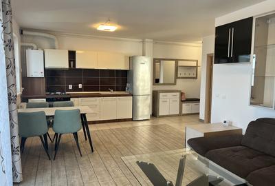 Apartament cu 2 camere semidecomandat, mobilat în Lazaret