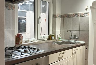 Domenii Inchiriez casa 3 cam  renovată recent centrala proprie pivnița curte - 9