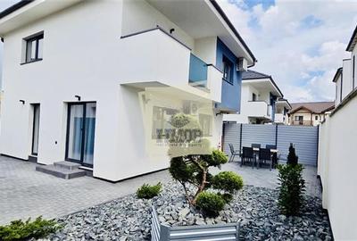 Casa de lux cu 4 camere 2 bai balcon 2 parcari in Selimbar - 1