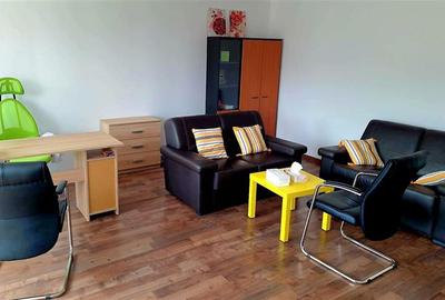 Birou de inchiriat, 30 mp,  cladire comerciala, Zona Lipovei - 4