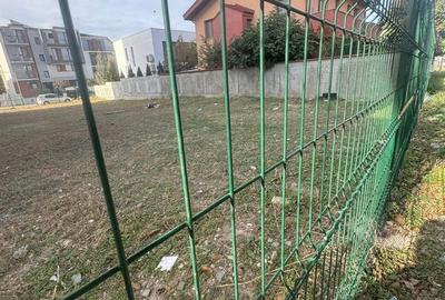 TEREN INTRAVILAN DE VANZARE -- COMPOZITORI - - 5