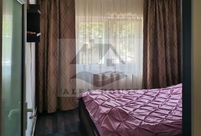 Apartament cu trei camere, zona Racadau 74 mp - parcul Trandafirilor - 16