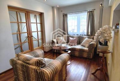 Apartament cu 3 camere semidecomandat, mobilat în Berceni