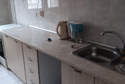 3 Camere semidecomandat Ion Mihalache sector 1 - 1