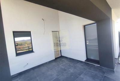 Casa moderna 5 camere teren 490 mp terasa acopertia in Cristian - 19