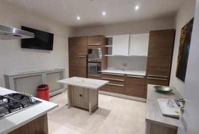 Vilă de Lux în Iancu Nicolae – 6 Camere, Finisaje Premium,ansamblu rezidențial - 5