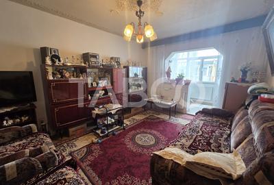 Apartament cu 3 camere decomandat în Făgăraș