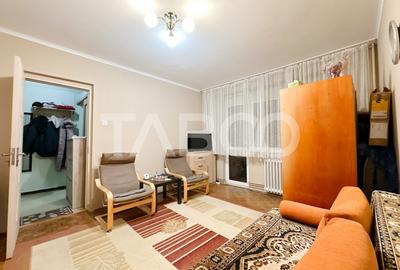Apartament cu 2 camere semidecomandat, mobilat în Gheorgheni