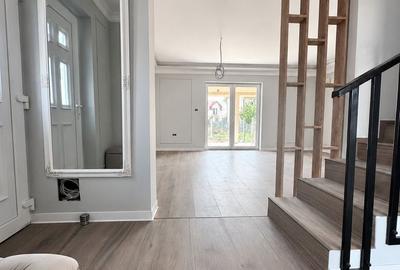 Duplex despartit 4 camere + 2 bai 92 utili / 273 teren - 4