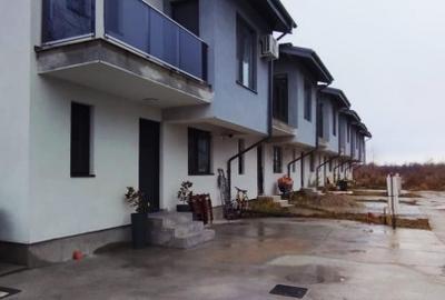 Casă individuală cu 4 camere în 1 Decembrie