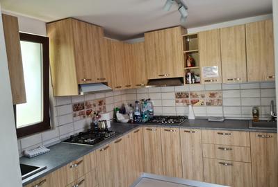 Pensiune turistica de vanzare in Corbu vedere lac afacere la cheie - 28