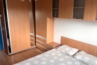 Proprietar, vând apartament cu 3 camere, luminos - 5