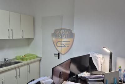 Spatiu Comercial Piata Ovidiu , SU 165mp + Terasa 61mp, centrala gaz, A/C, 2 bai - 20