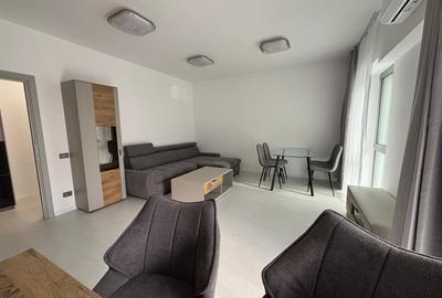 Apartament cu 2 camere semidecomandat, mobilat în Unirii