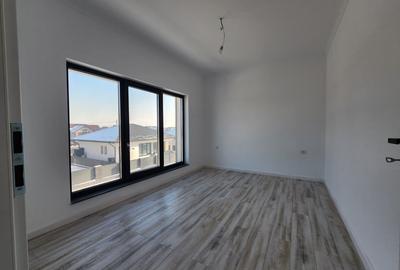CARTIER PRIVAT, CASA 4 CAMERE, 2 BAI, MIROSLAVA , PLACA DE BETON PESTE ETAJ - 17