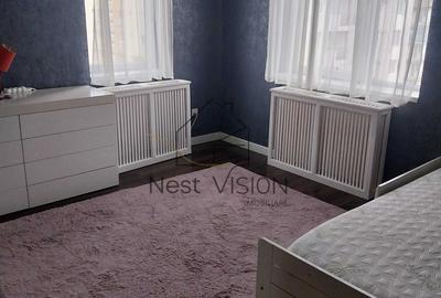 Apartament cu 3 camere semidecomandat, mobilat în Turnișor
