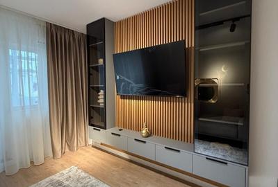 Apartament cu 3 camere în Tineretului