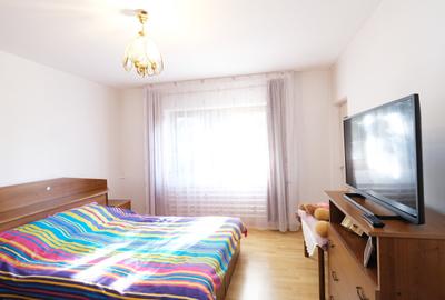 Vanzare casa D+P+1+pod si 519 mp teren in Piatra Neamt compusa din 2 apartamente - 19