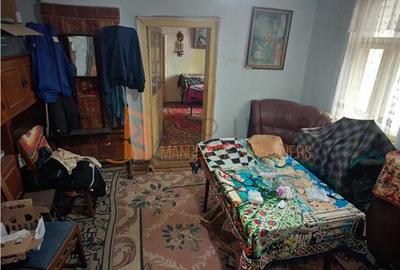 Casa de vanzare si teren 708 mp in zona Victoriei - 7