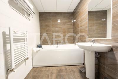 Hotel de 3* si 4* cu 64 de camere in Alba Iulia ultracentral - 30