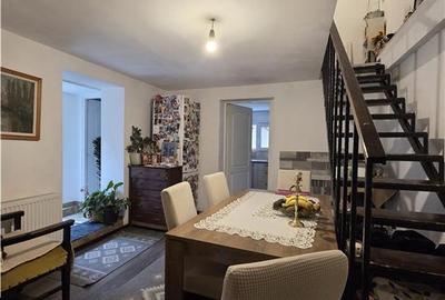 Integris Casa cu 5 camere,curte individuala,Str Gradinarilor,Oradea - 17