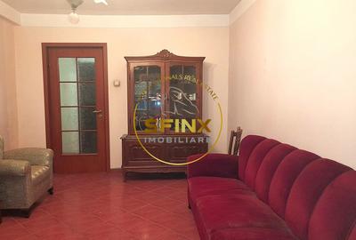 Palatul Ghica-apartam 3 camere decomandat cu vedere spre parc, visavis de scoala - 1