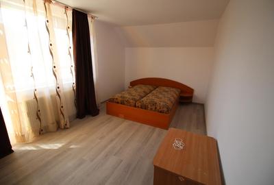 INCHIRIEZ apartament 4 camere , renovat,zona Strand - 5
