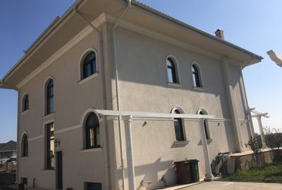 Casă cu 7 camere în Băneasa