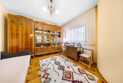 Casa individuala cu 7 camere, 260 mp, teren 900 mp, front 19m, Europa - 8