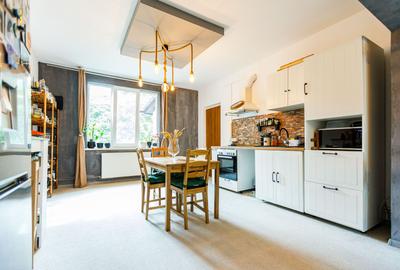 Casă spațioasă în zona Piața Sfântul Nicolae – cu grădină si anexa - 10