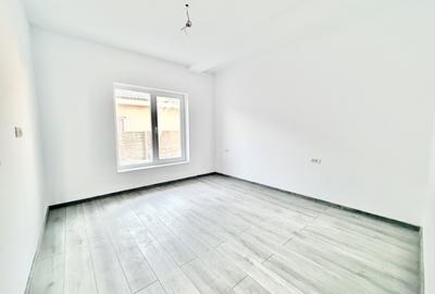 Duplex pe parter cu 4 camere - pod mansardabil - 380 mp teren - zona Mosnita - 9