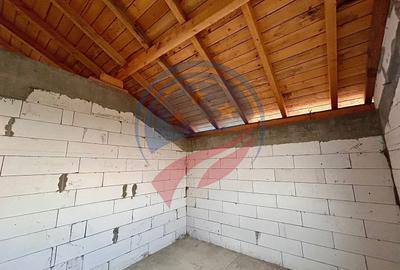 Vilă cu 5 camere de vânzare în zona Damila - 19