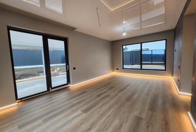 CASA 4 CAMERE , 2 BAI , 120mp utili, Miroslava, Clasa energetica A, Comision 0% - 14