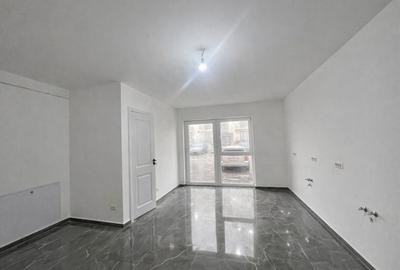 Spațiu comercial, de 32 mp, în Lisaura