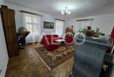 Apartament decomandat 4 camere 130mpu pivnita acces auto Orasul de Jos - 14