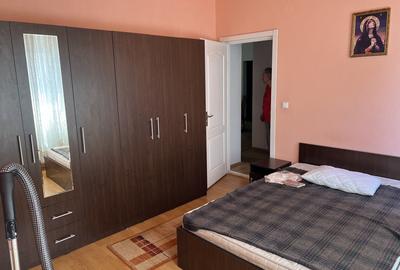 Ap 3 camere turnisor et 2 str frunzei ,balcon,parcare - 5