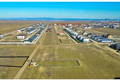 Parcela construibila-641mp/ vedere panoramica/pozitie avantajoasa- A3 - 1