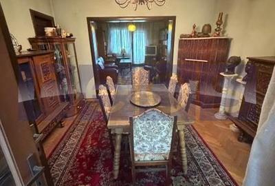 VANZARE 3 CAMERE DECOMANDAT - GARAJ - 1