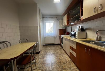 Apartament 3 camere decomandat Gheorgheni, strada Ariesului, zona Titulescu