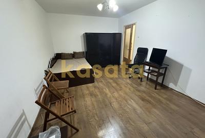 Garsonieră decomandată, mobilată în Drumul Taberei