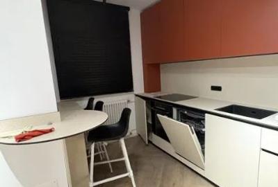 Apartament 3 Camere,Tineretului Parc,et.4/8,DECOMANDAT,Amenajat,mobilat,complet - 1