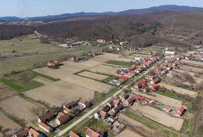Loc de casă în Odvoș - Conop 3000mp - 4