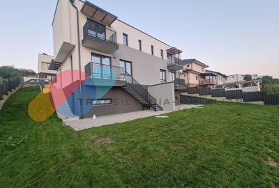 Duplex, 3 dormitoare, terasă 25mp-Dezmir - 1