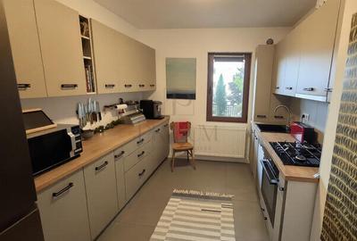 TORONTALULUI - 3 CAM - PENTHOUSE - 2 BAI - 2 TERASE - LOC PARCARE - LIFT || - 4