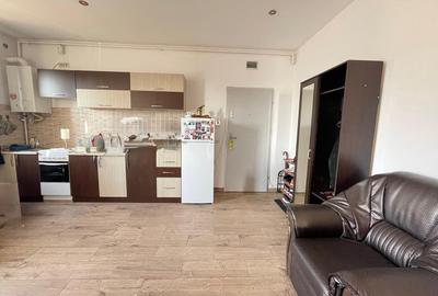 Apartament cu 2 camere semidecomandat, mobilat în Giroc