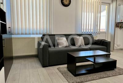 Apartament 3 camere de vanzare decomandat cu balcon zona Vasile Aaron - 2
