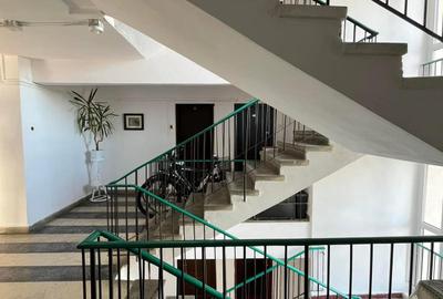 Apartamentt C-t 2 camere+ sufragerien, etaj 7, Sovata , Decebal-Dacia, Oradea. - 13