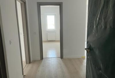 APARTAMENT DECOMANDAT - INTABULAT, SPATIOS, 2 CAMERE  PASARELA OCTAV BANCILA - 6