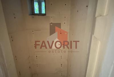 Etaj 2. La 400 m de Opera. Disponibil imediat. Centrala proprie - 7