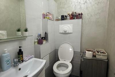 Apartament 3 camere complet renovat • Parter • Zona Comisia  Centrala - 17
